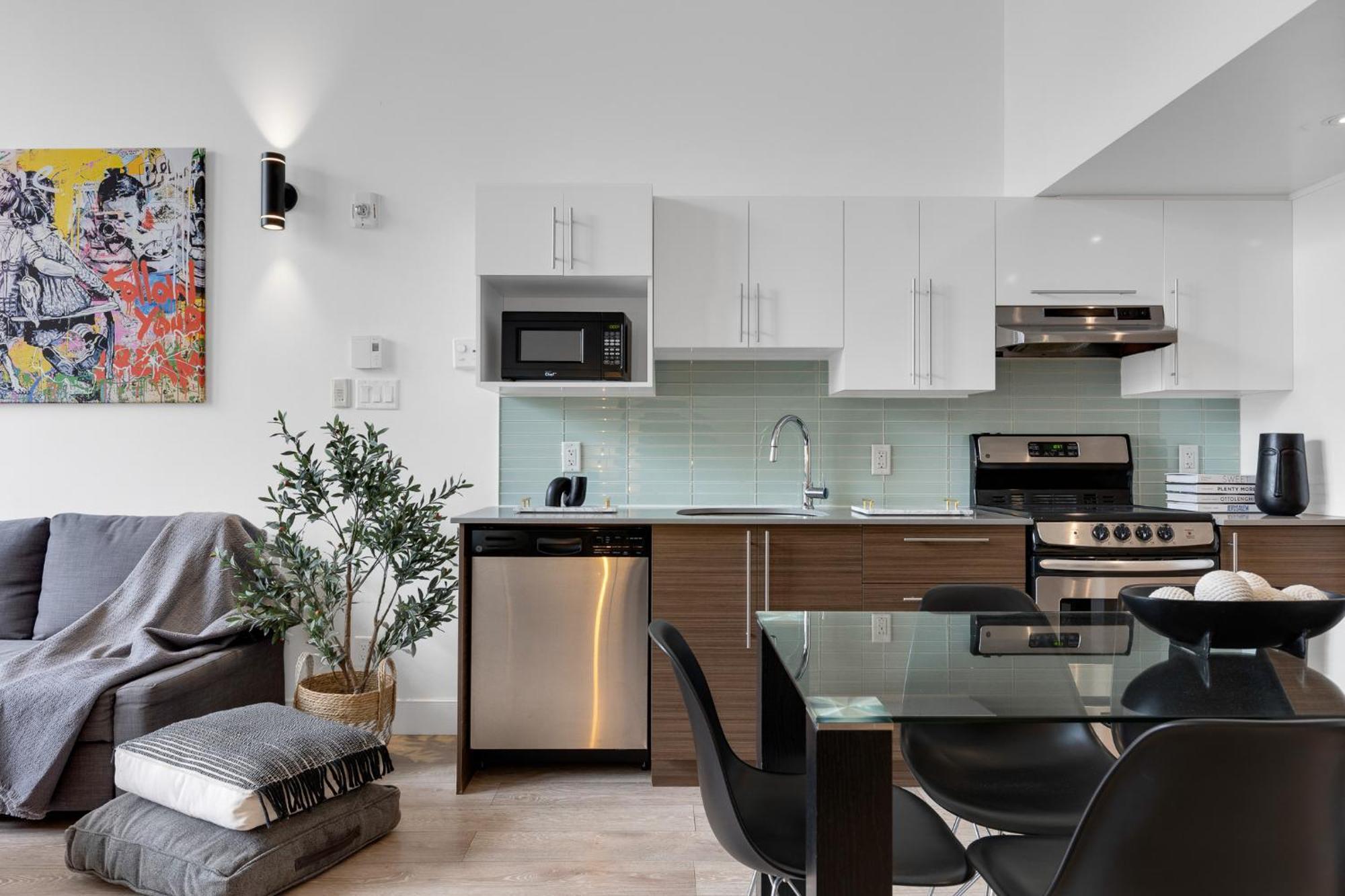 Liv Mtl Downtown Aparthotel Montréal Eksteriør bilde